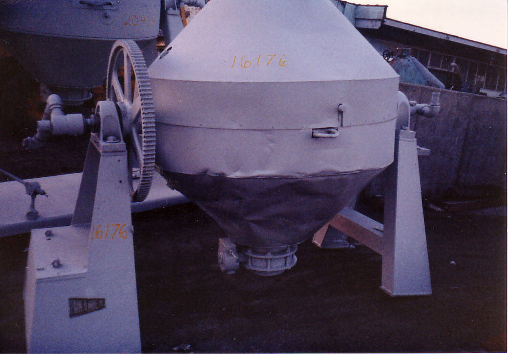   Dryer-Twin Shell & Double Cone 0.71 m3 (25 ft3) Stainless Steel 304 For Sale - IPP# 16176