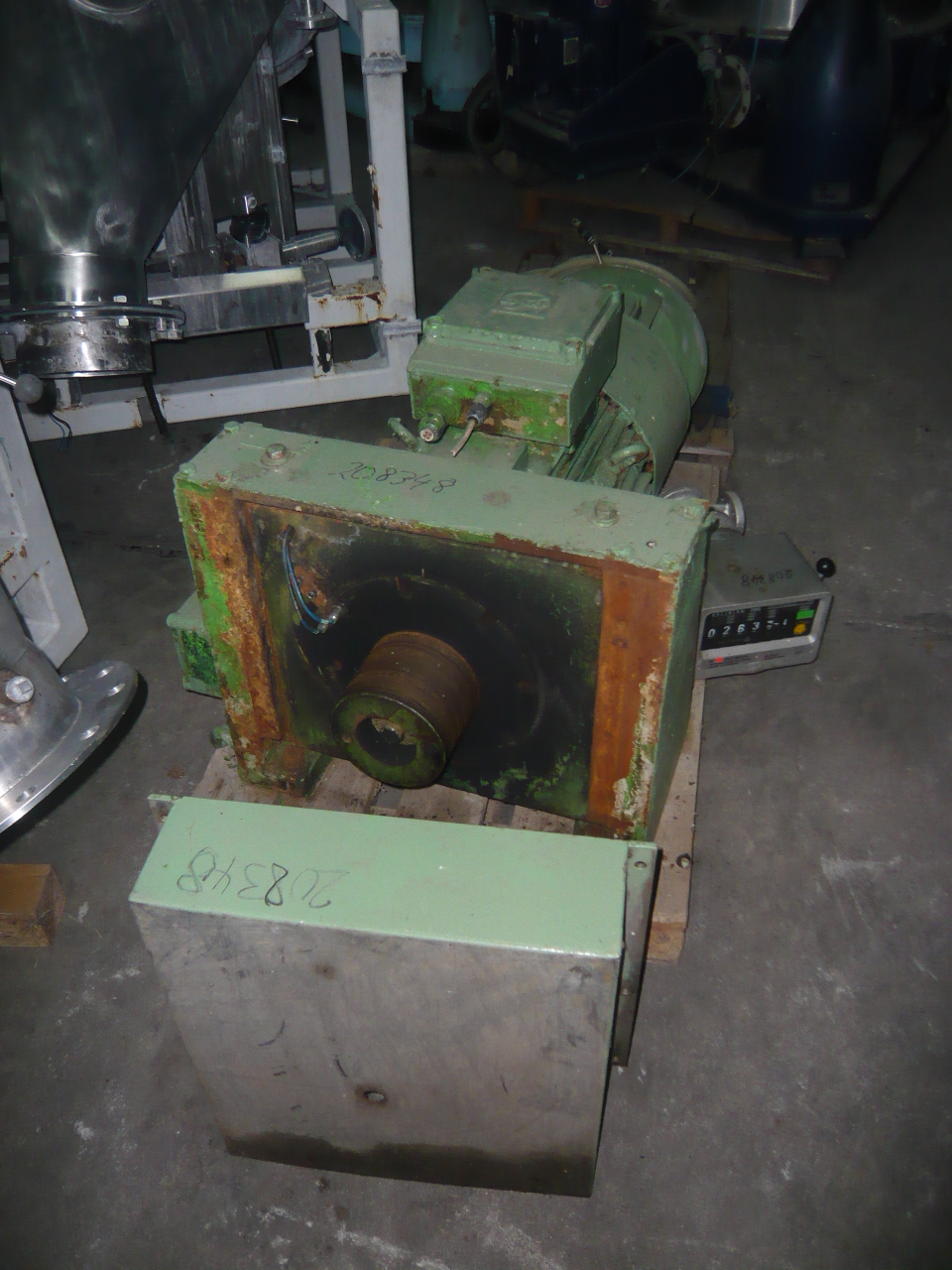  Auto Discharge-Bottom Centrifuge-Basket 1,250 mm (49.2 in) Stainless Steel Austenitic For Sale - IPP# 208348