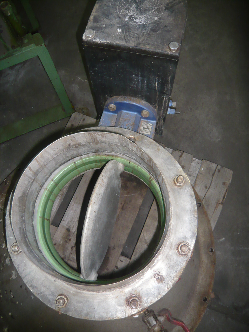  Auto Discharge-Bottom Centrifuge-Basket 1,250 mm (49.2 in) Stainless Steel Austenitic For Sale - IPP# 208348