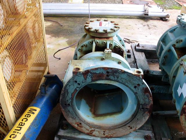  Compressor Chiller 907,185 kcal/h (300 Ref. Ton) Carbon Steel For Sale - IPP# 203636