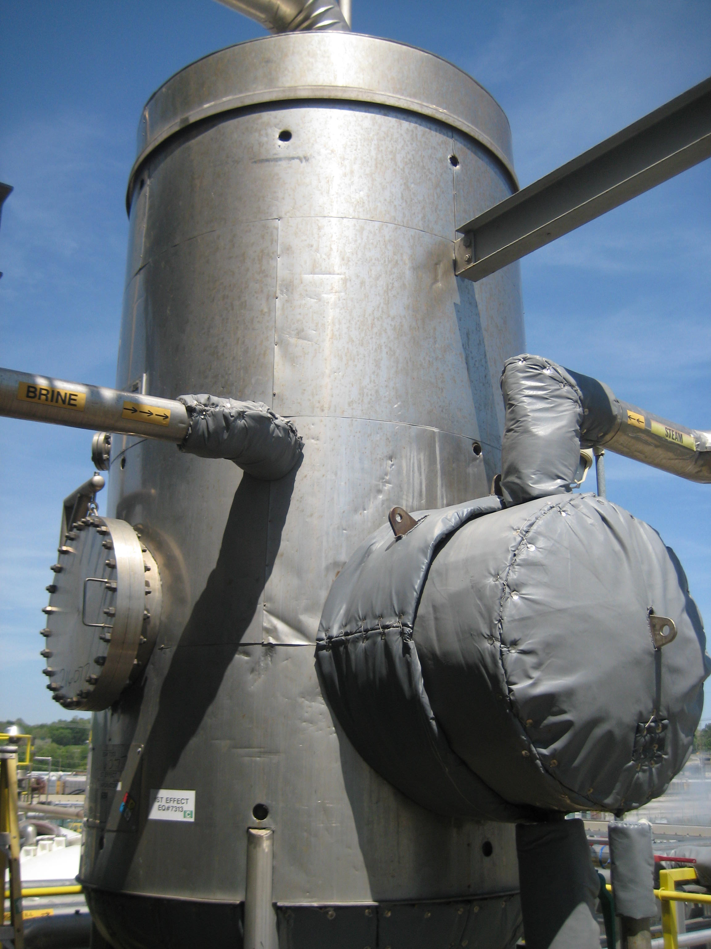  Rising/Falling Film Evaporator 2,268 kg/h (5,000 lb/h) Stainless Steel 304 For Sale - IPP# 216077