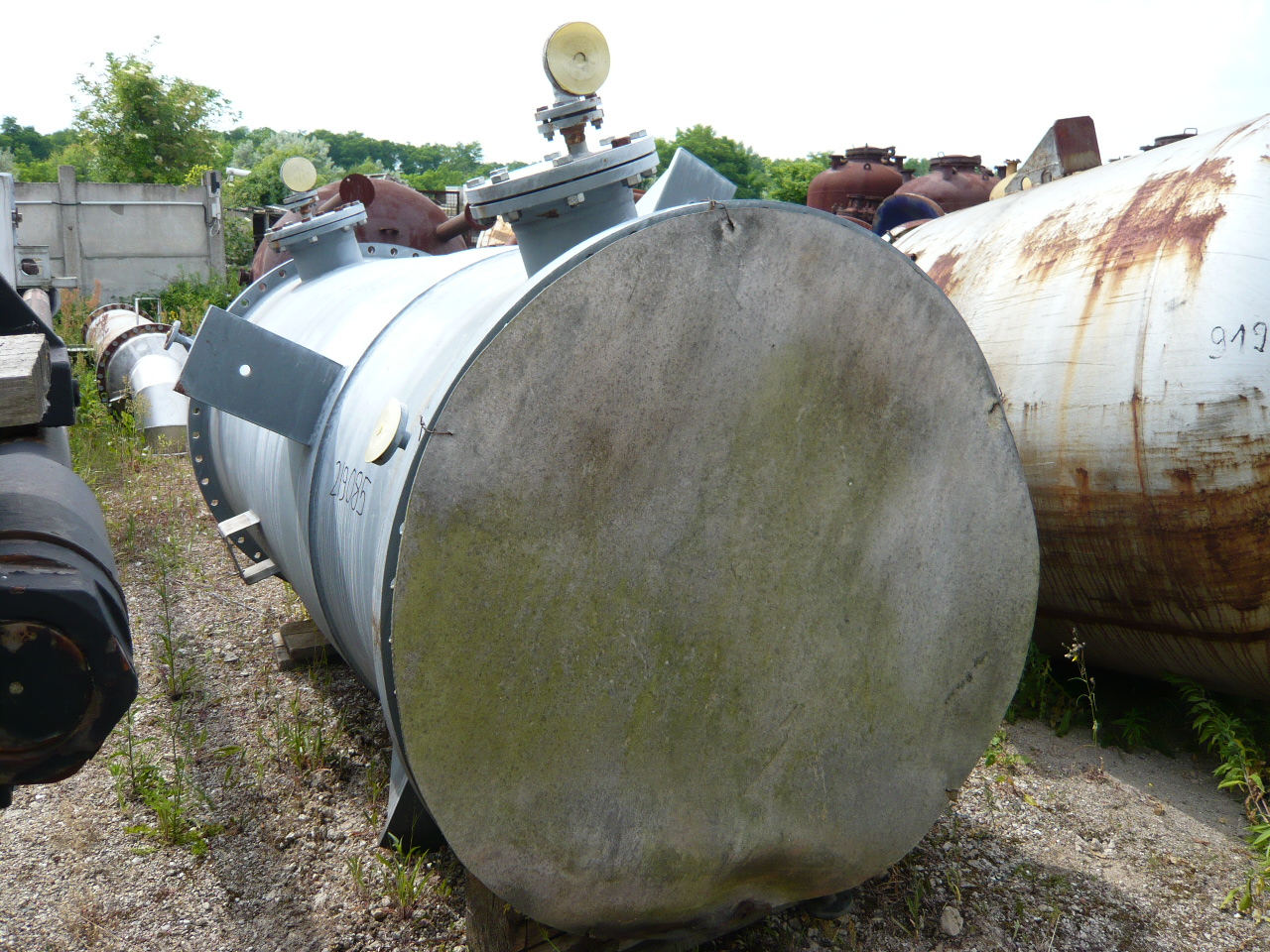  Shell and Tube Heat Exchanger 183 m² (1,970 ft²) Stainless Steel Austenitic For Sale - IPP# 219085