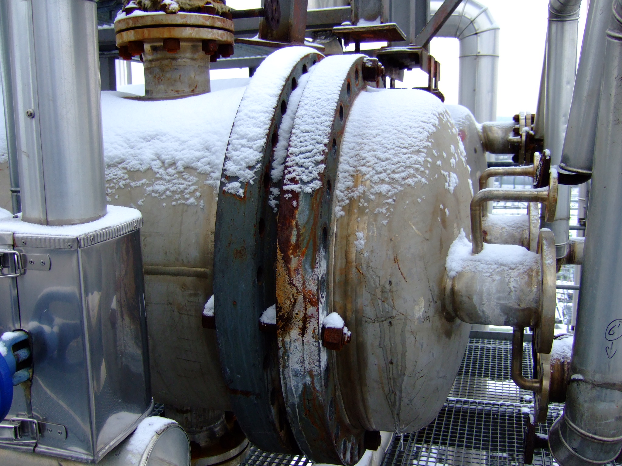  Shell and Tube Heat Exchanger 153 m² (1,647 ft²) Stainless Steel 316 For Sale - IPP# 219501