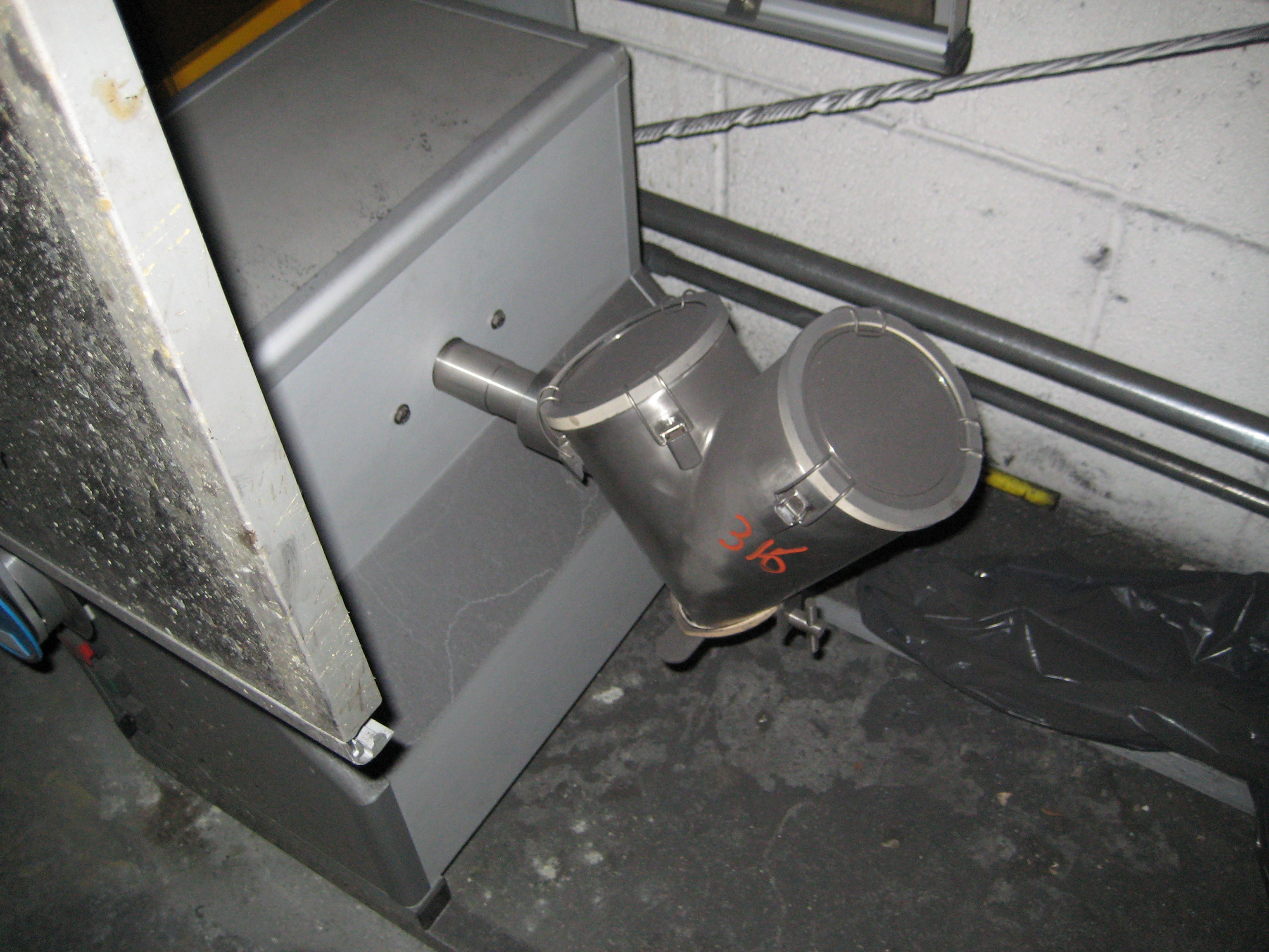   Mixer-Twin Shell & Double Cone 0.001 m3 (0.03 ft3) Stainless Steel 304 For Sale - IPP# 210349