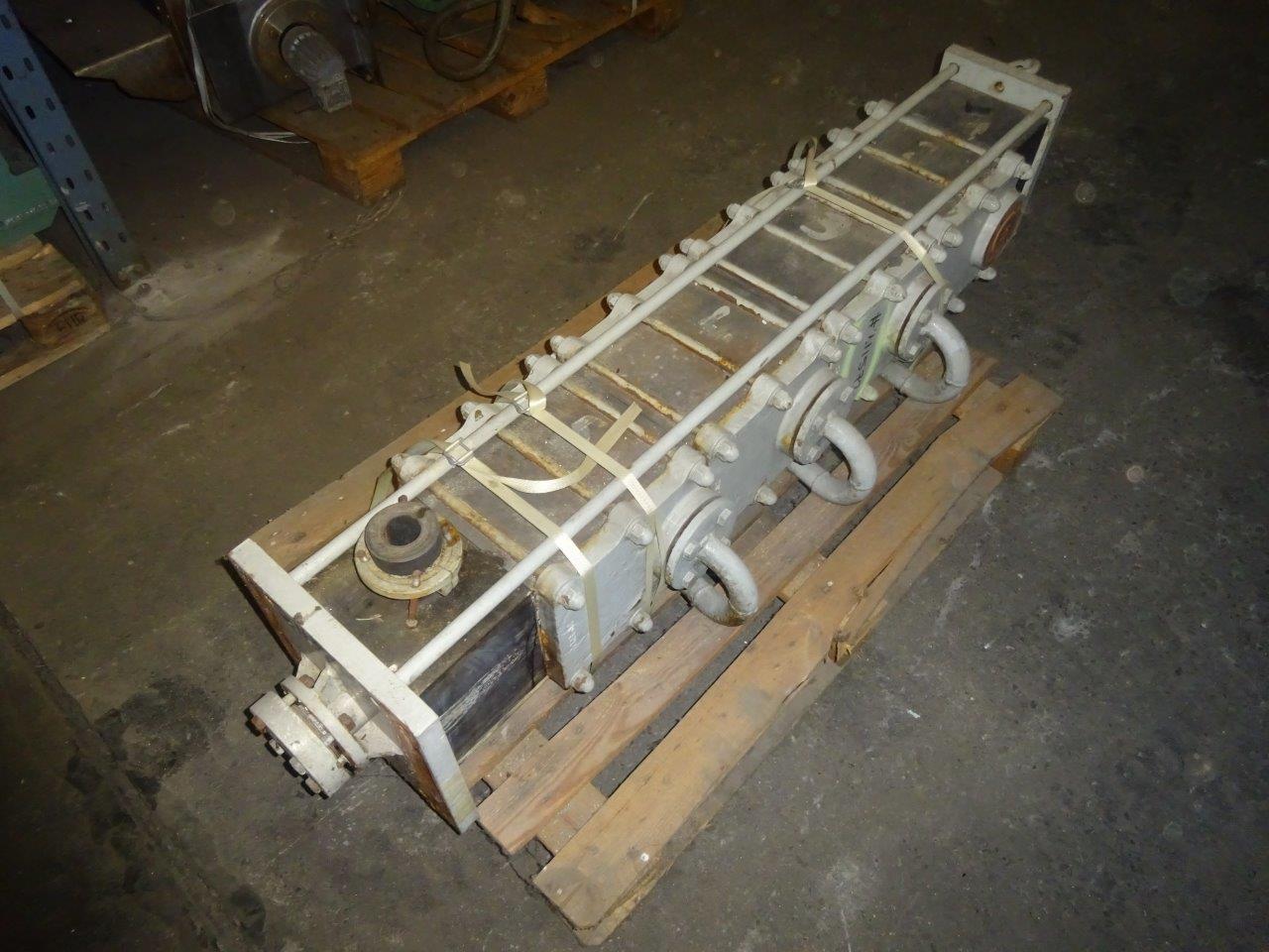  Block Heat Exchanger 1.96 m² (21.1 ft²) Graphite For Sale - IPP# 211572