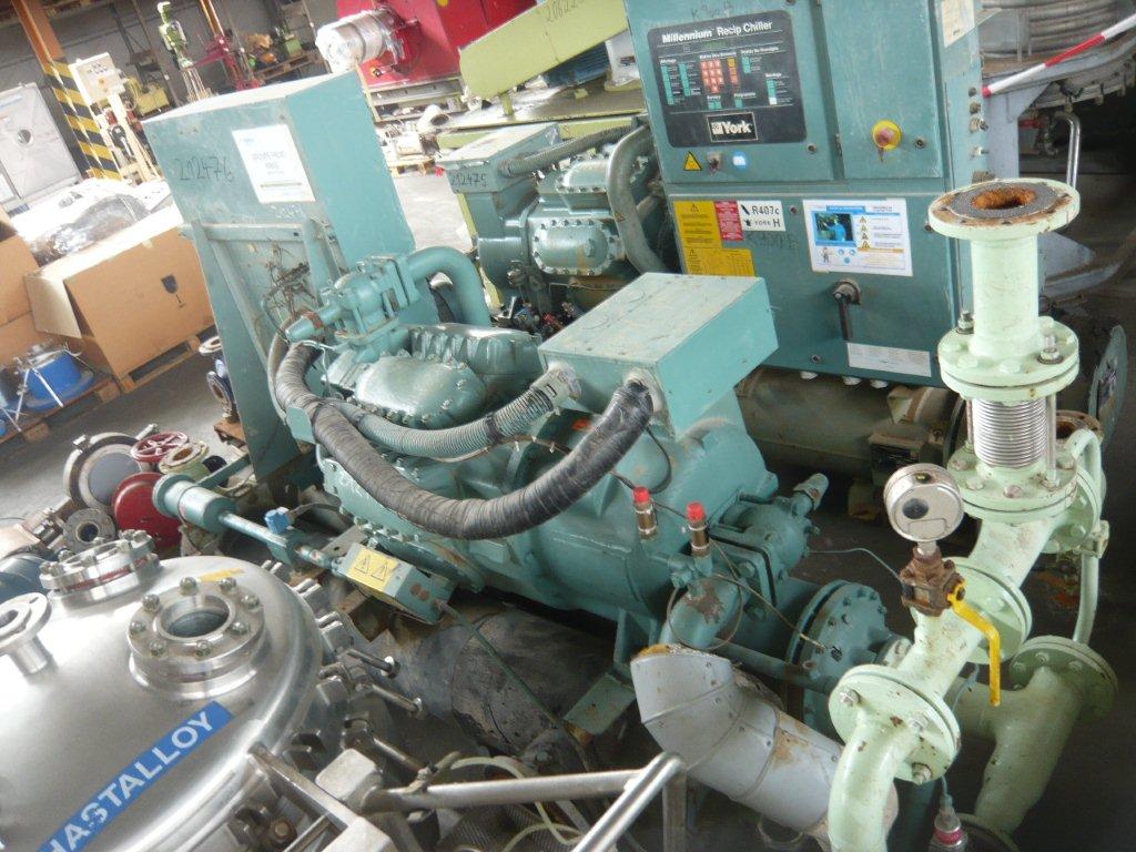  Water Cooled Chiller  Carbon Steel For Sale - IPP# 212476