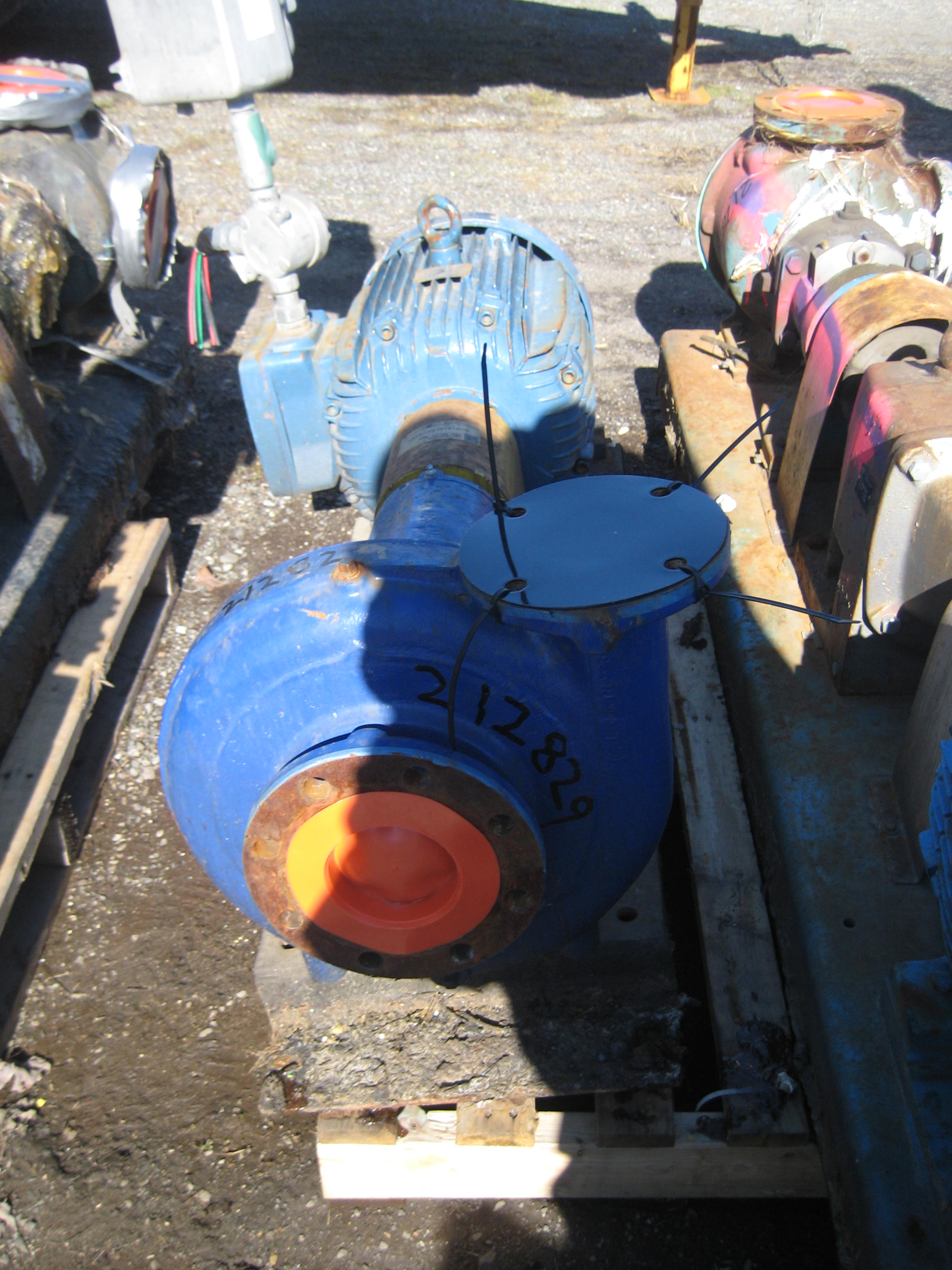  Centrifugal Pump 90.8 m3/h (400 GPM) Carbon Steel For Sale - IPP# 212829