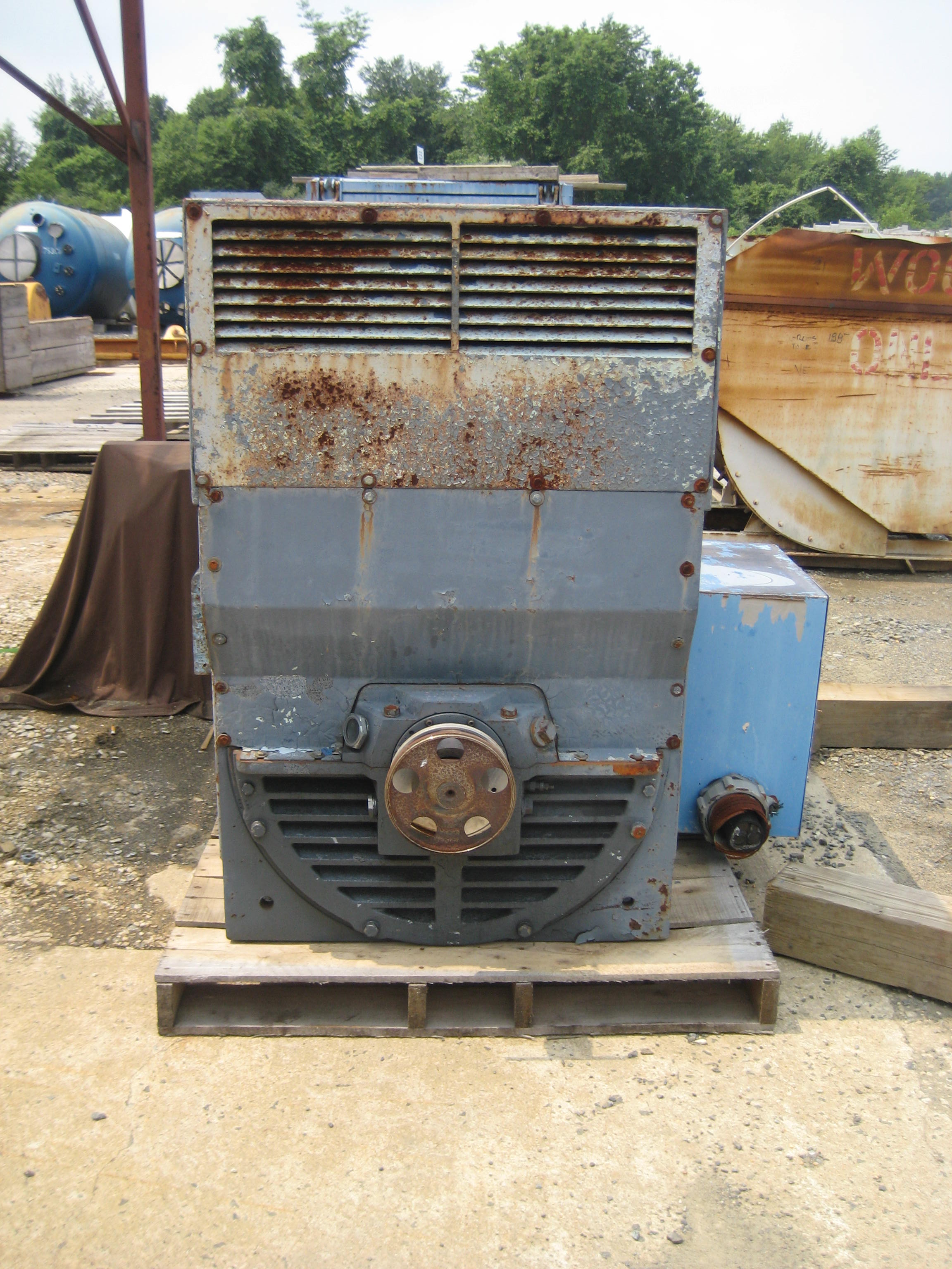  Motor Electrical 671.1 kW (900 HP) Carbon Steel For Sale - IPP# 212927