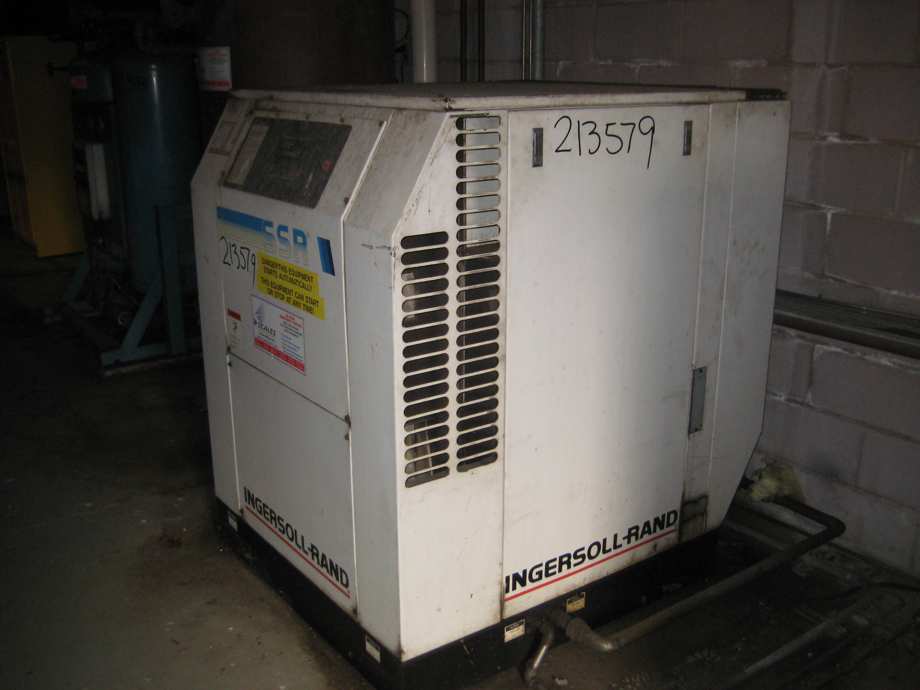  Rotary Compressor 266.7 m3/h (157 CFM) Carbon Steel For Sale - IPP# 213579