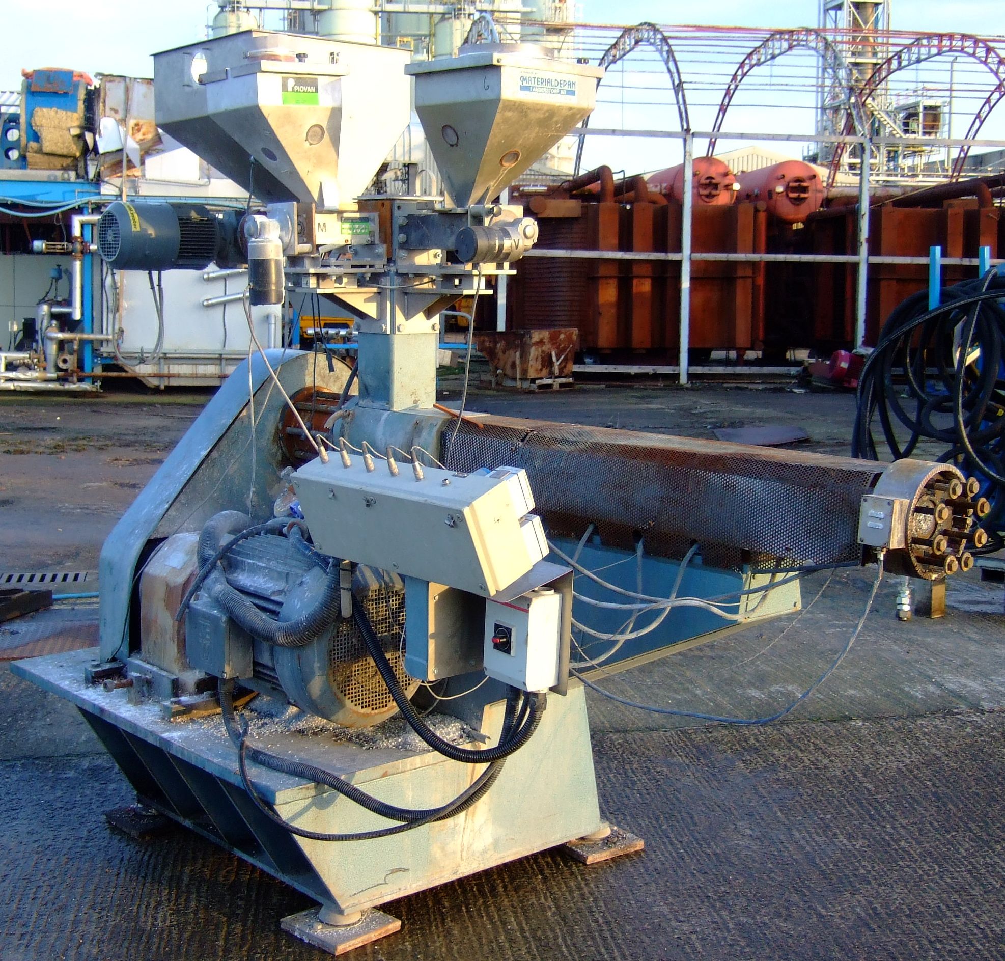 Carbon Steel Axon PXR-60D Extruder - IPP# 224192