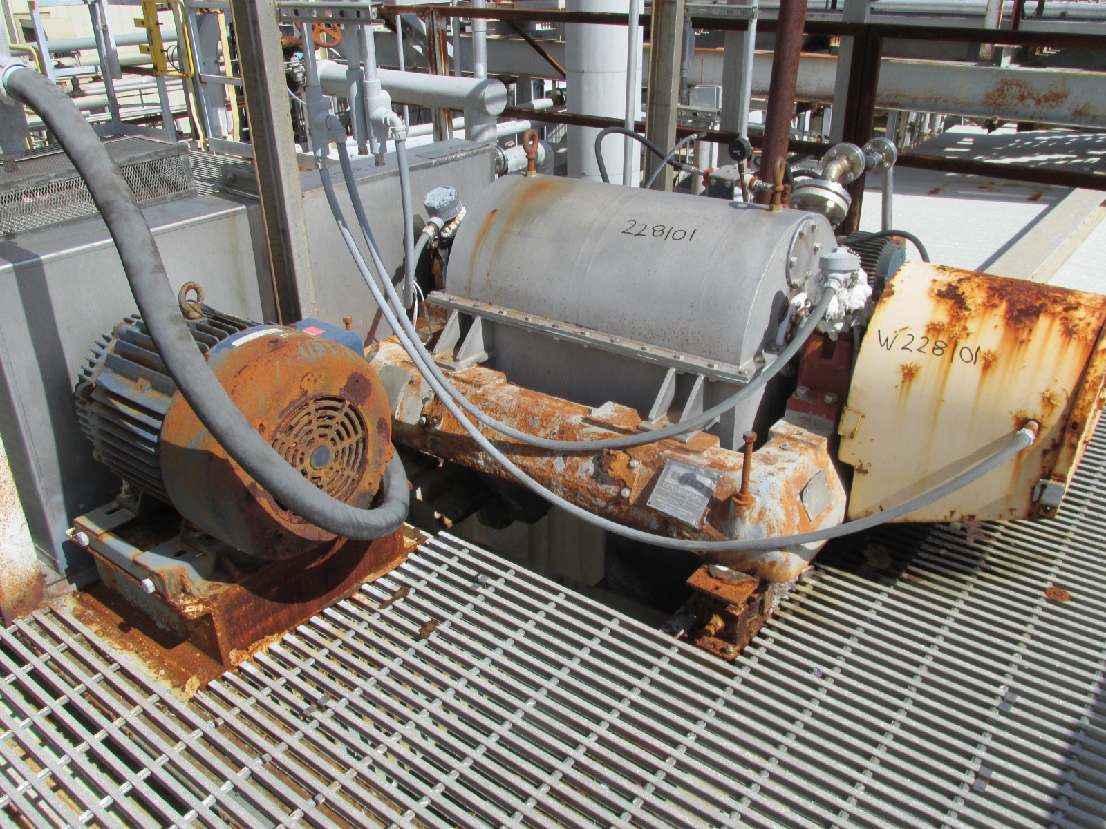   Centrifuge-Solid Bowl-Decanter 22.4 kW (30 HP) Stainless Steel 316 For Sale - IPP# 228101