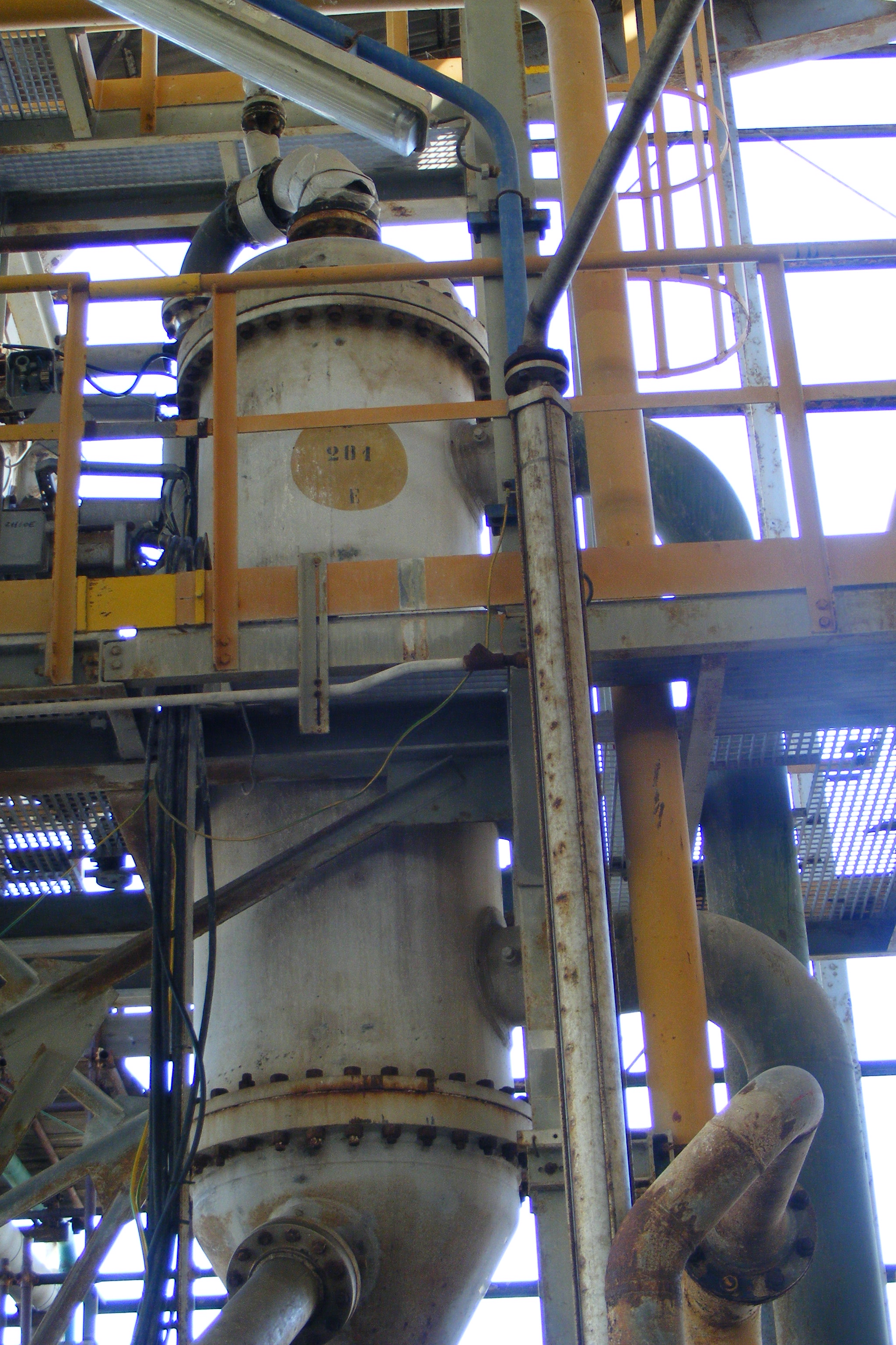  Shell and Tube Heat Exchanger 98.5 m² (1,060 ft²) Stainless Steel 316 For Sale - IPP# 222664