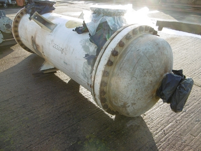  Shell and Tube Heat Exchanger 98.5 m² (1,060 ft²) Stainless Steel 316 For Sale - IPP# 222670