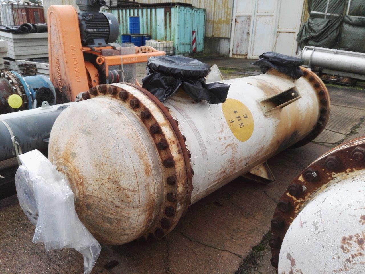  Shell and Tube Heat Exchanger 98.5 m² (1,060 ft²) Stainless Steel 316 For Sale - IPP# 222672
