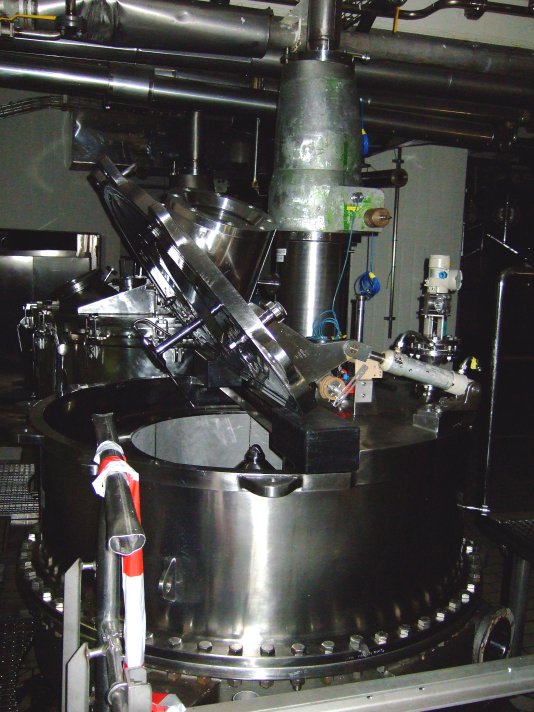  Manual Discharge-Top Centrifuge-Basket 1,250 mm (49.2 in) Stainless Steel 316L For Sale - IPP# 222622