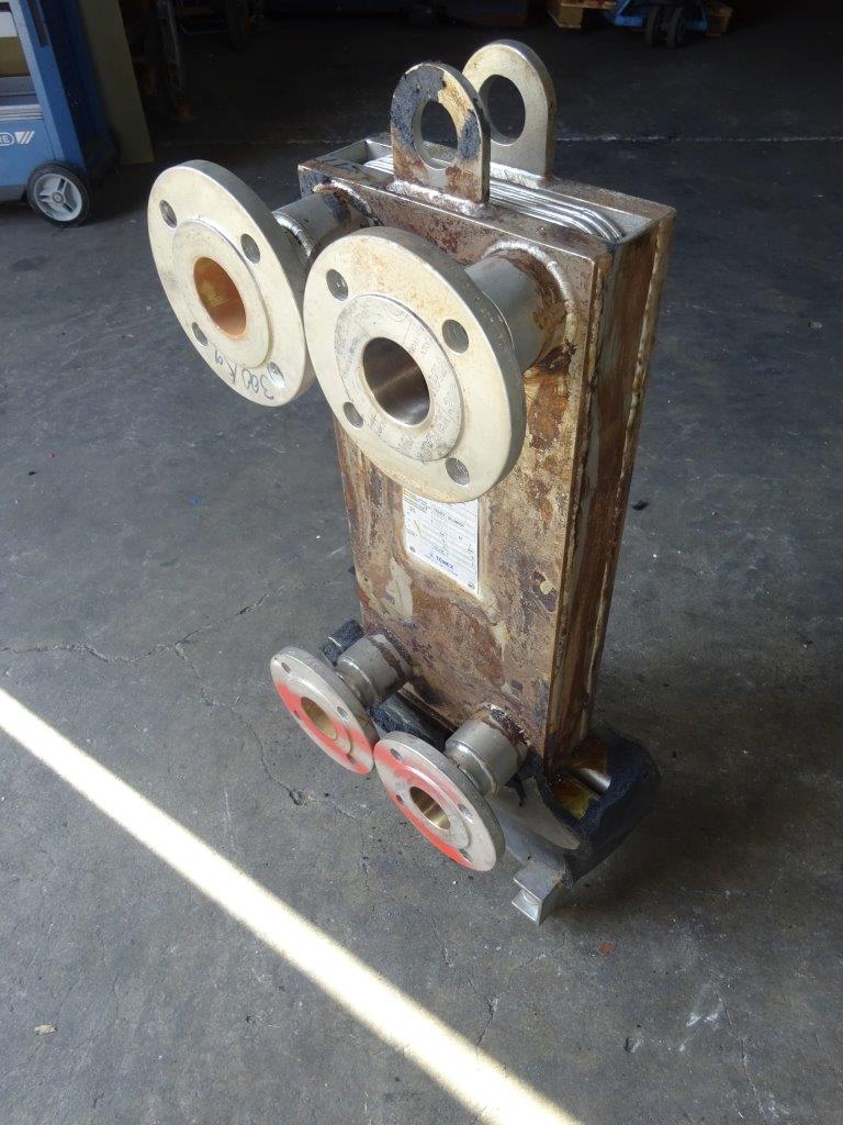  Plate and Frame Heat Exchanger 1.9 m² (20.5 ft²) Stainless Steel 316 For Sale - IPP# 231144