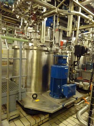 Alloy 926 Krauss Maffei VZO 125/3.2C Manual Discharge-Top Centrifuge-Basket