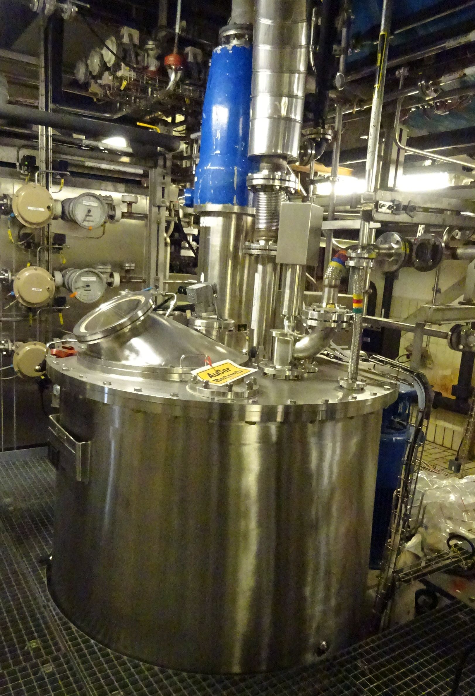  Manual Discharge-Top Centrifuge-Basket 1,250 mm (49.2 in) Alloy 926 For Sale - IPP# 231219