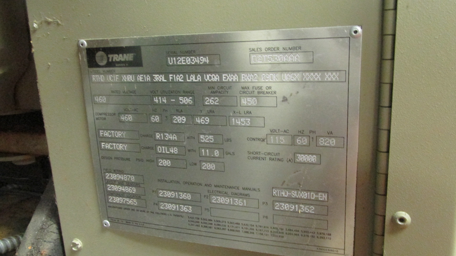 Carbon Steel Trane RTHD UC1E HX0U AE1A 3RAL FIAZ LALA VCQA EXAA BXA2 09DK UA6X. Compressor Chiller - IPP# 233260
