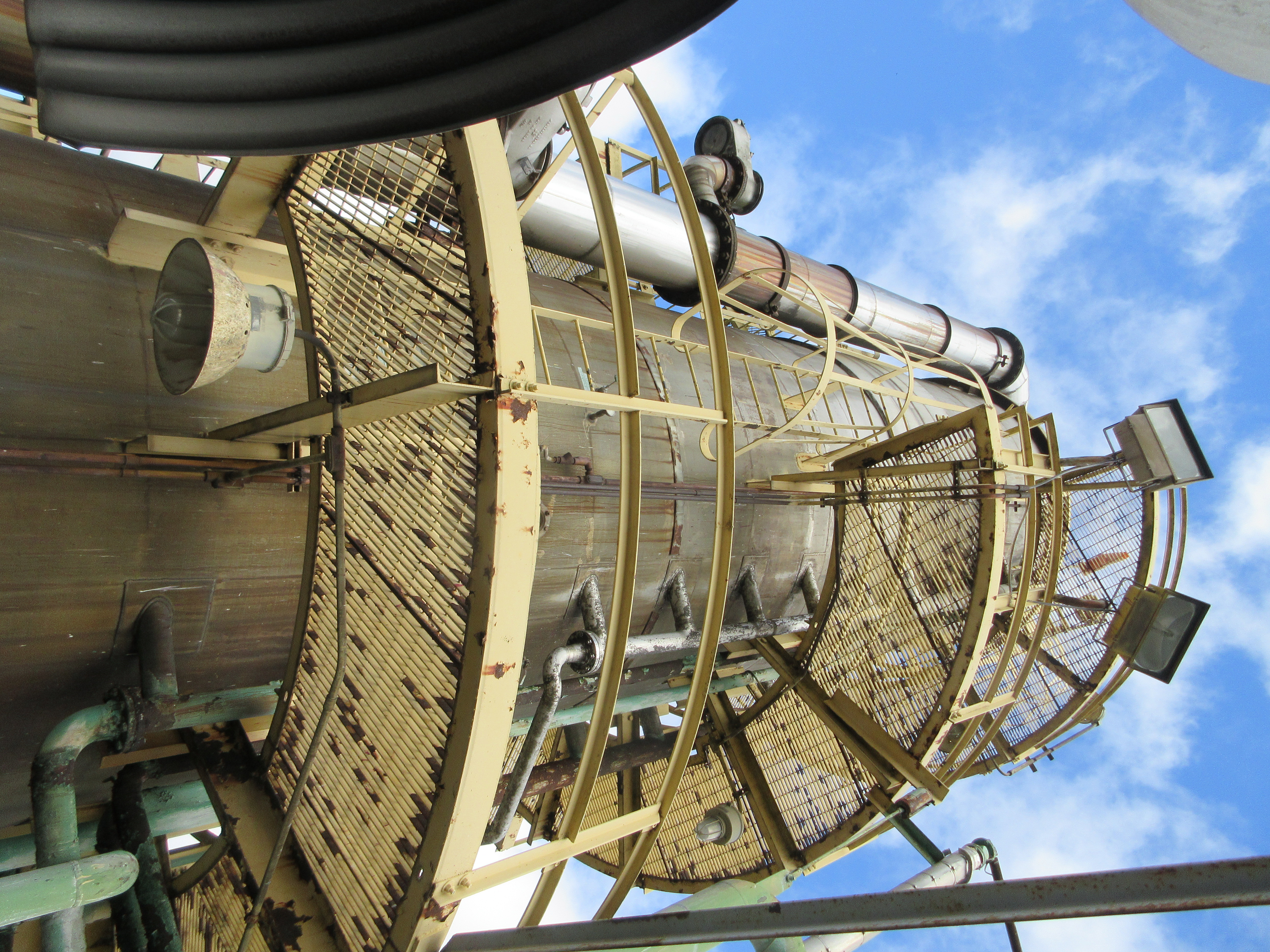  Tray Column 3,050 mm (120 in) Stainless Steel 304 For Sale - IPP# 246926