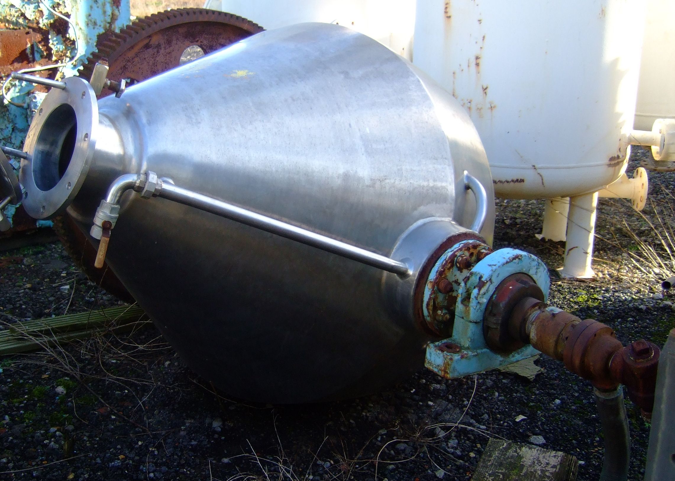   Dryer-Twin Shell & Double Cone 0.6 m3 (21.2 ft3) Stainless Steel 316 For Sale - IPP# 705512