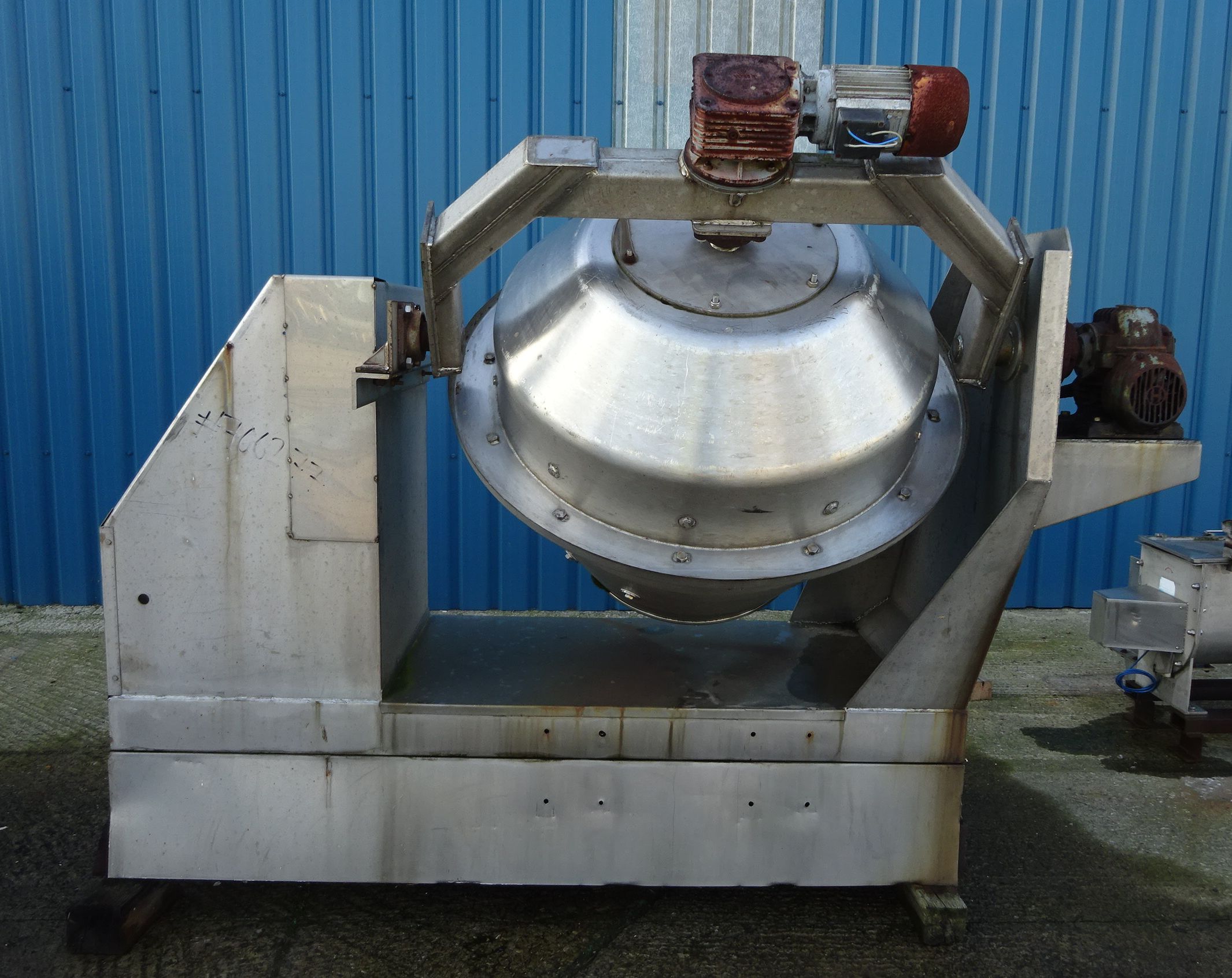   Mixer-Munson and Rotating 0.5 m3 (17.7 ft3) Stainless Steel 316 For Sale - IPP# 706277