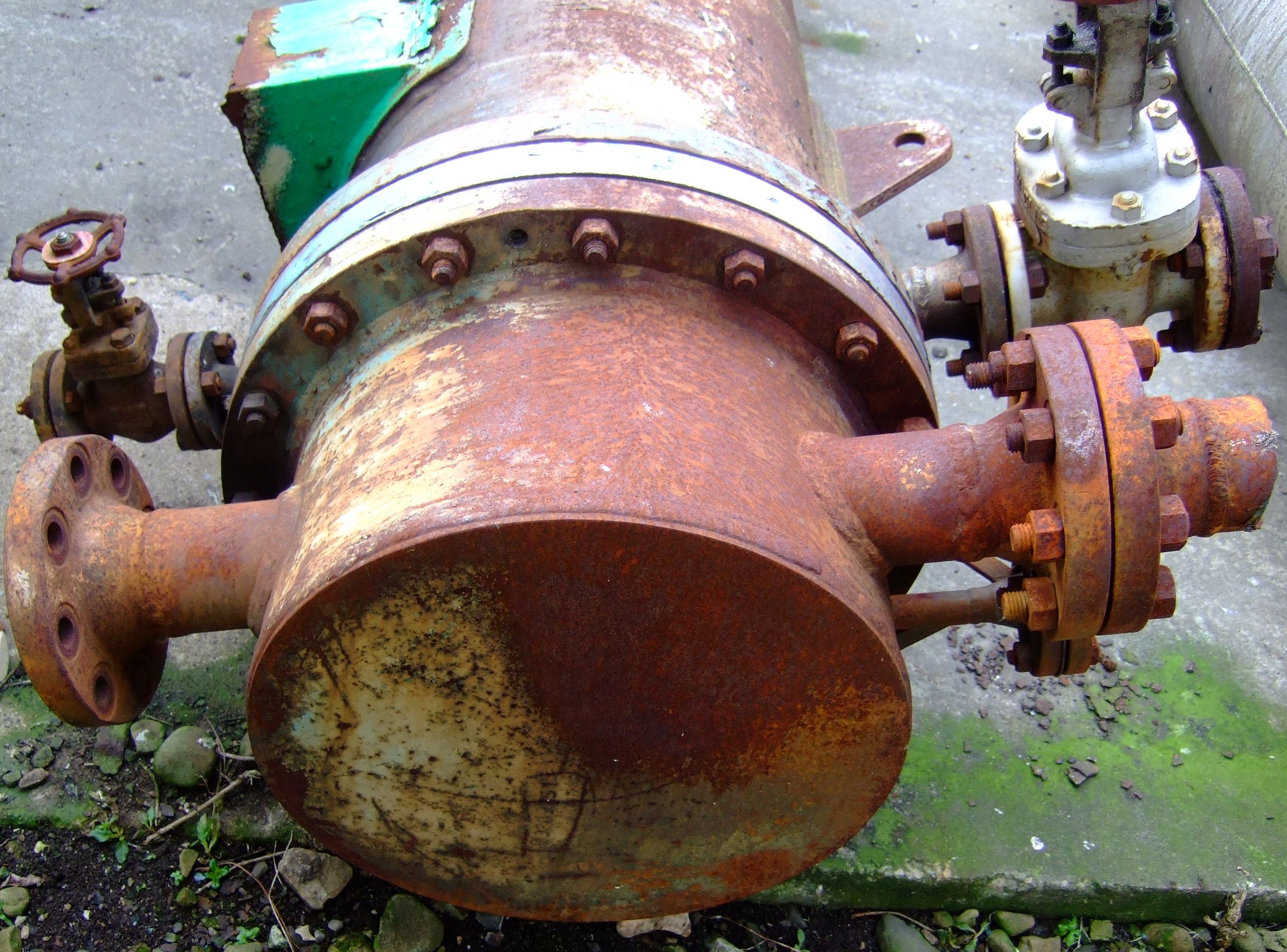  Shell and Tube Heat Exchanger 9.6 m² (103.3 ft²) Stainless Steel 304 For Sale - IPP# 706628