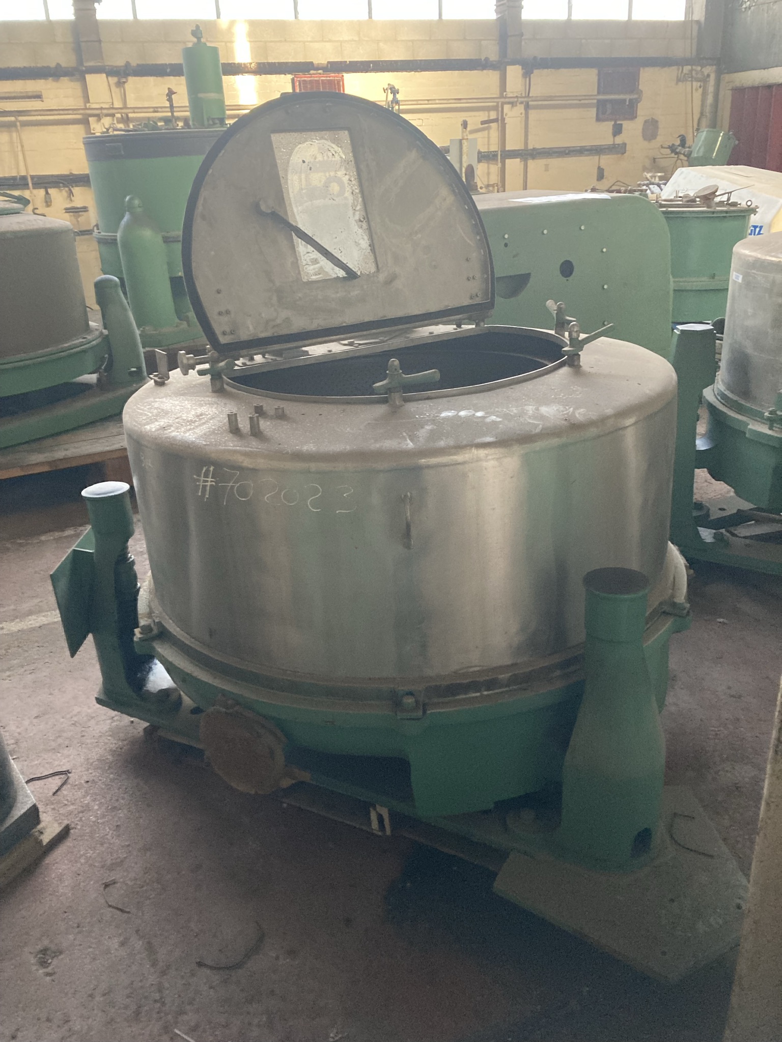  Manual Discharge-Top Centrifuge-Basket 1,200 mm (47.2 in) Stainless Steel 316 For Sale - IPP# 702023