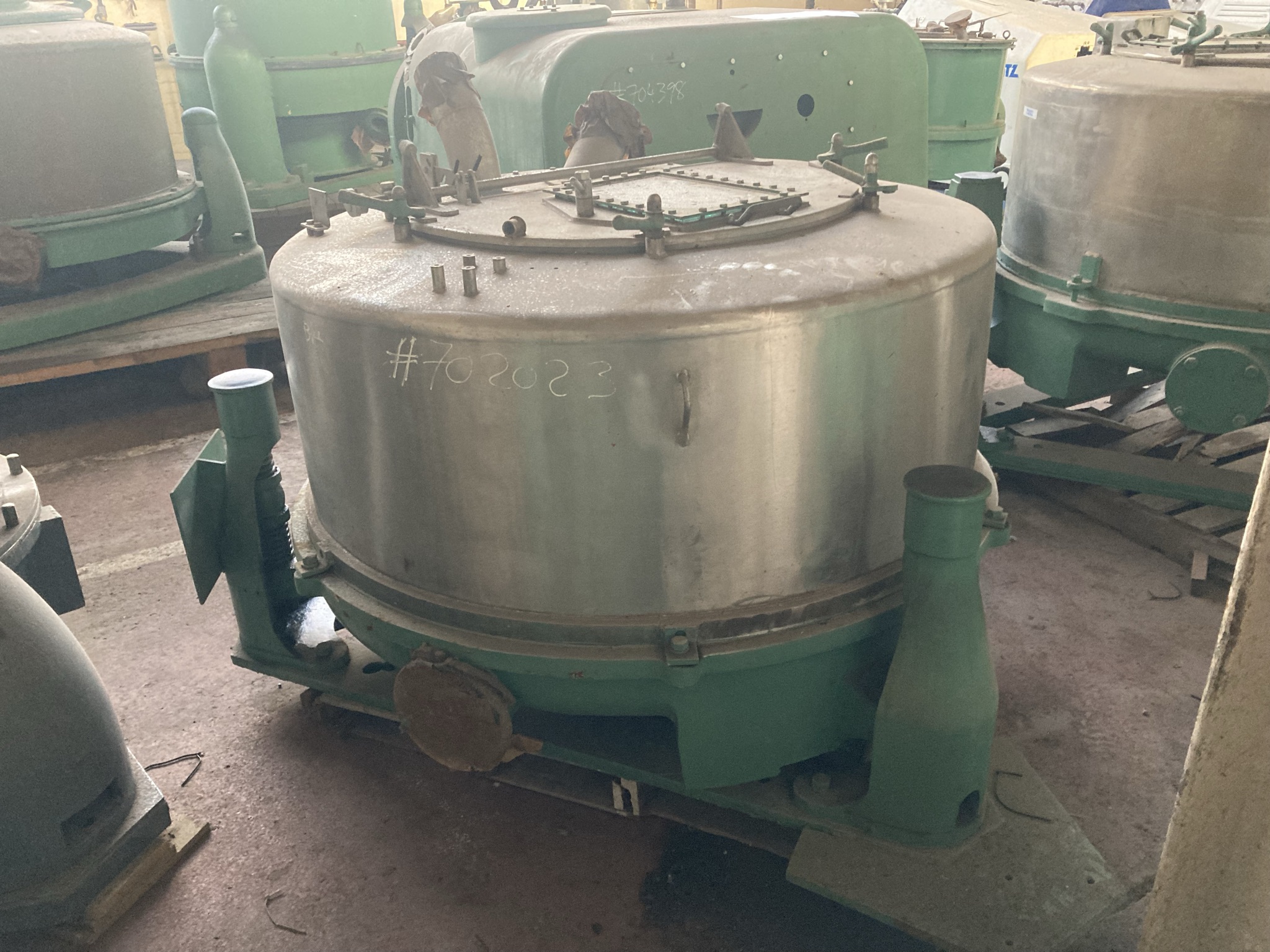  Manual Discharge-Top Centrifuge-Basket 1,200 mm (47.2 in) Stainless Steel 316 For Sale - IPP# 702023