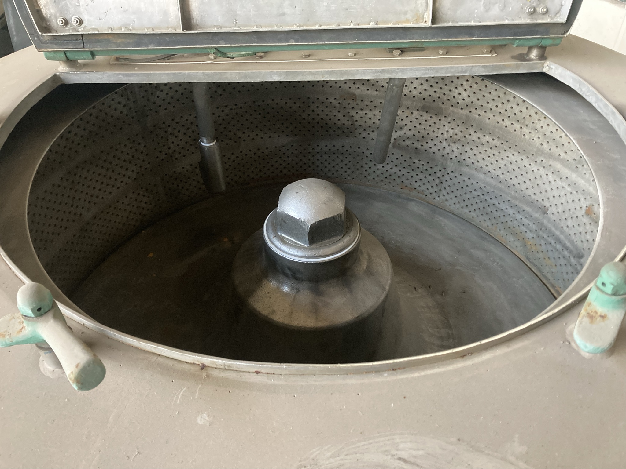  Manual Discharge-Top Centrifuge-Basket 1,200 mm (47.2 in) Stainless Steel 316 For Sale - IPP# 702022