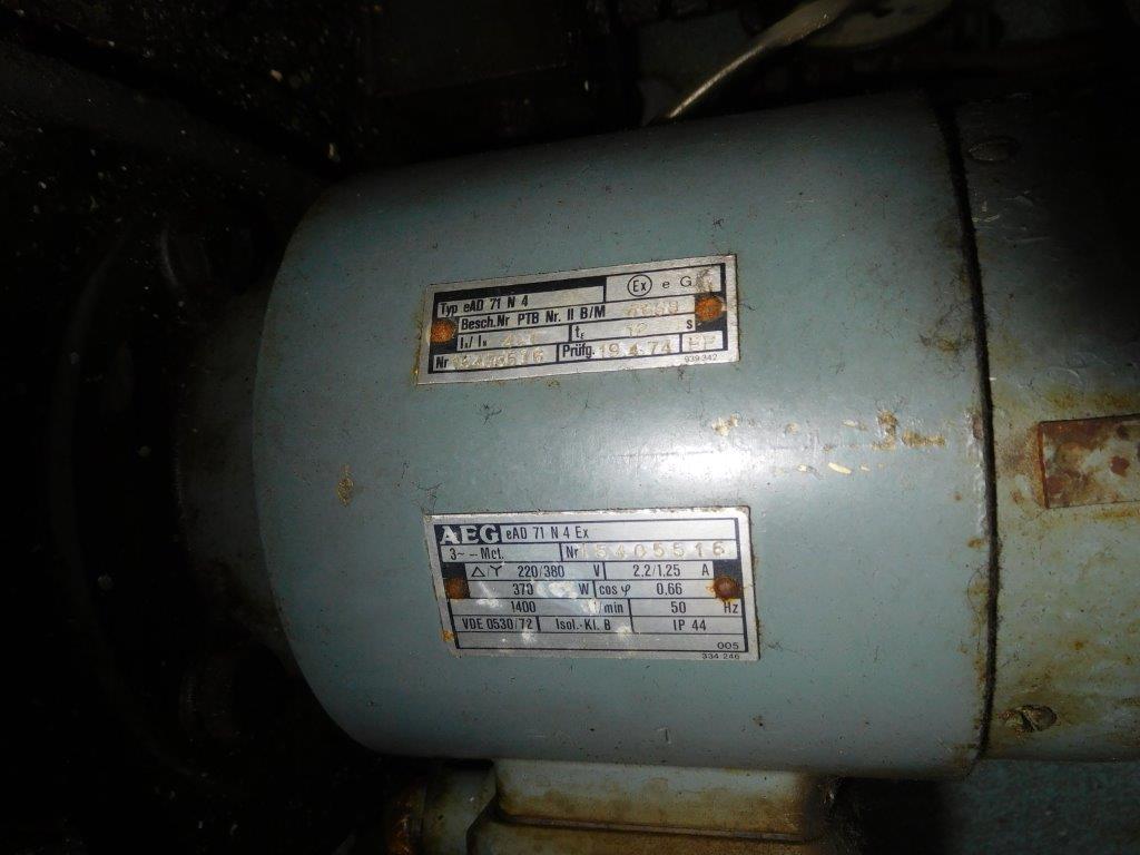  Manual Discharge-Top Centrifuge-Basket 1,250 mm (49.2 in) Stainless Steel Austenitic For Sale - IPP# 95984