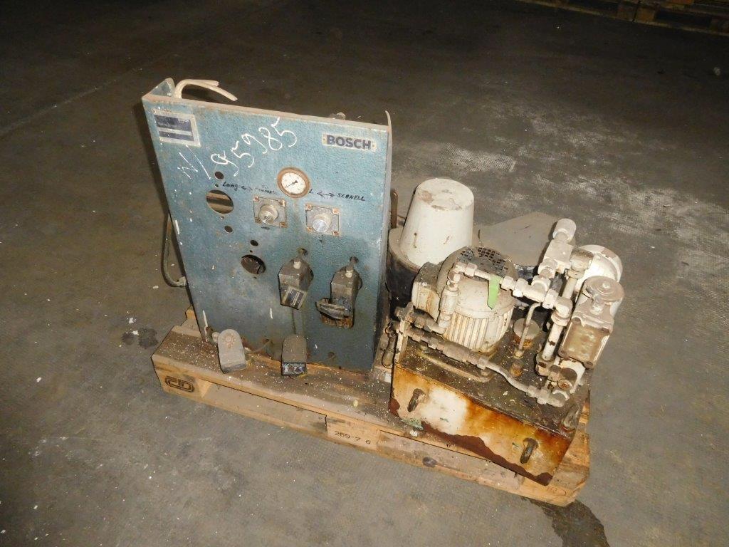  Manual Discharge-Top Centrifuge-Basket 1,250 mm (49.2 in) Stainless Steel Other For Sale - IPP# 95985