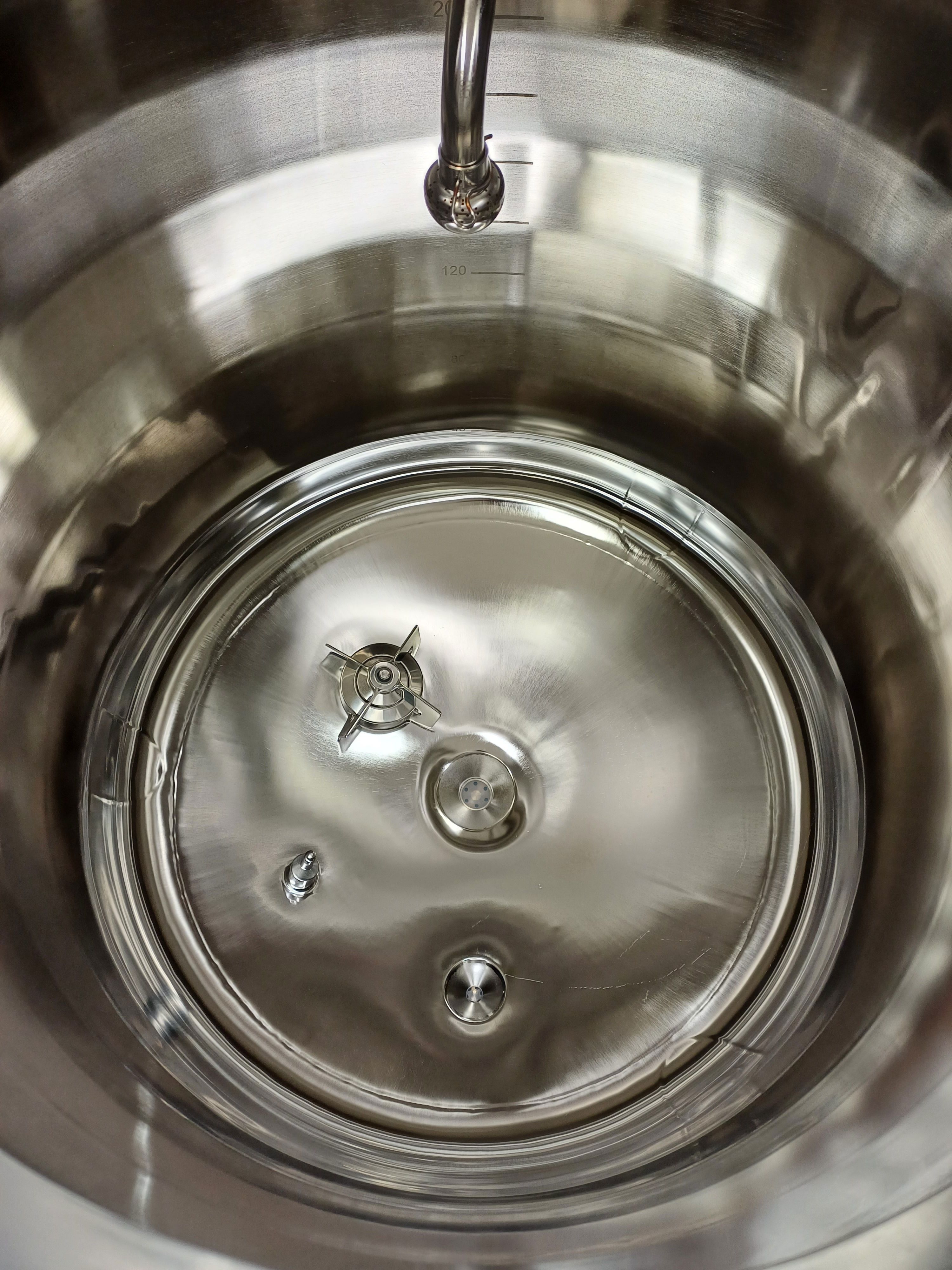 IPP# 1136, 385 Liter (100 Gallon) Clean In Place System Clean In Place System For Sale